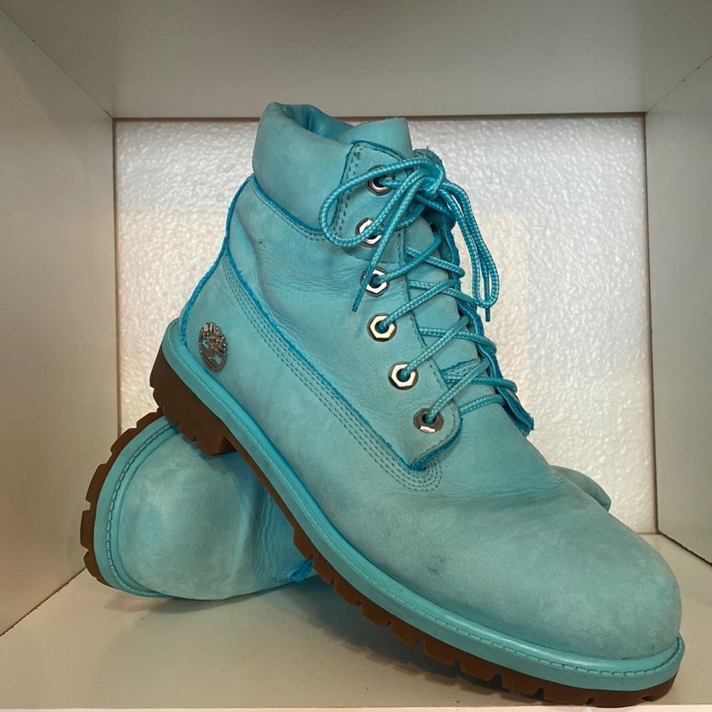 Timberland Light Blue Lace Up Suede Boys Youth Size 6.5 Boots